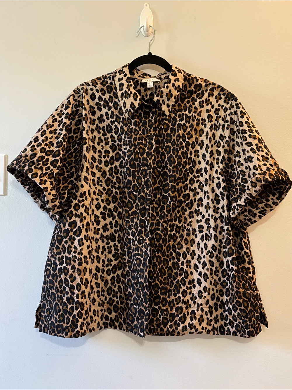 Topshop Leopard Print Button-Up Shirt in Tan & Black
